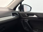 2021 Tiguan Thumbnail 30