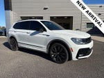 2021 Tiguan Thumbnail 1