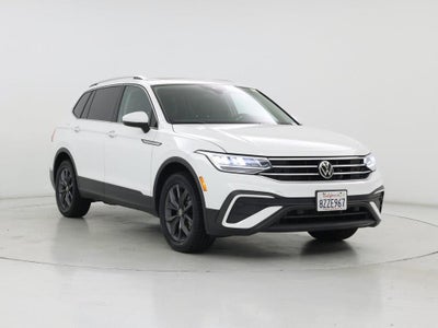 Photo of a 2022 Volkswagen Tiguan SE 4DR SUV for sale