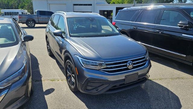 Preowned 2023 Volkswagen Tiguan SE for Sale