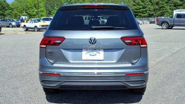 2023 Volkswagen Tiguan SE