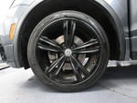 2019 Tiguan Thumbnail 16