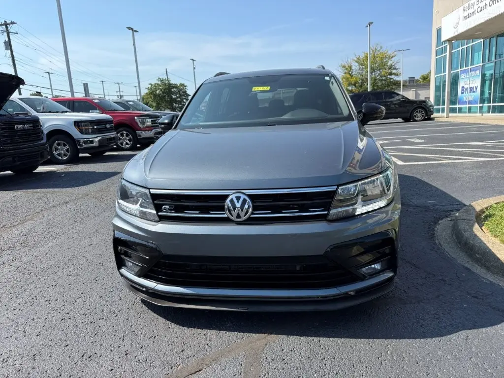 2021 Volkswagen Tiguan - $19,496