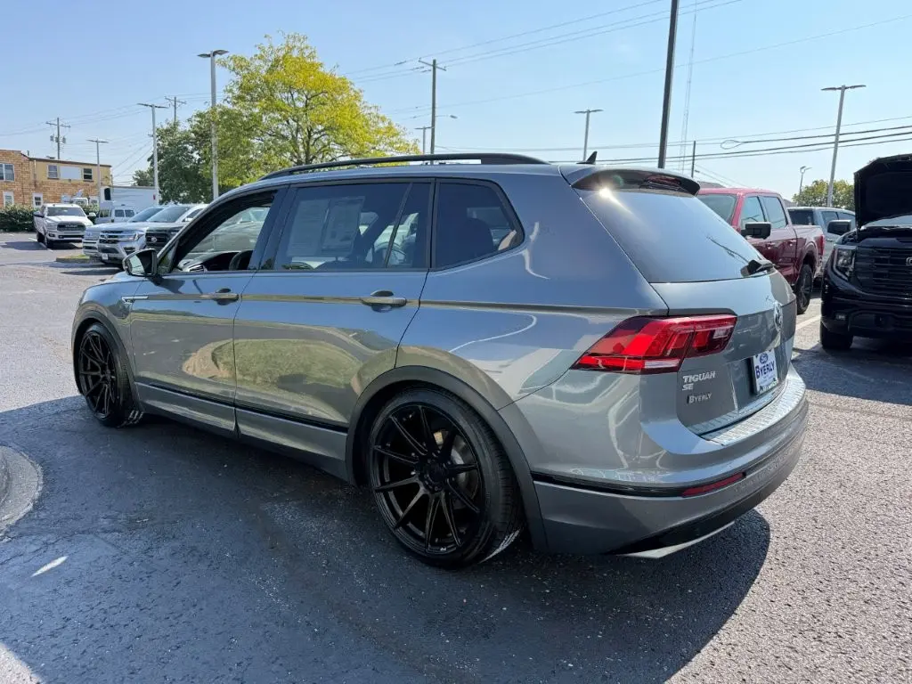 2021 Volkswagen Tiguan - $19,496