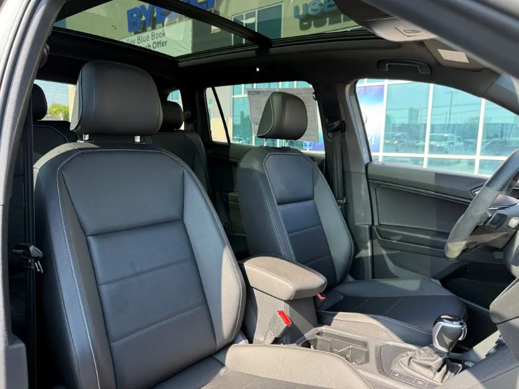 2021 Volkswagen Tiguan - $19,496