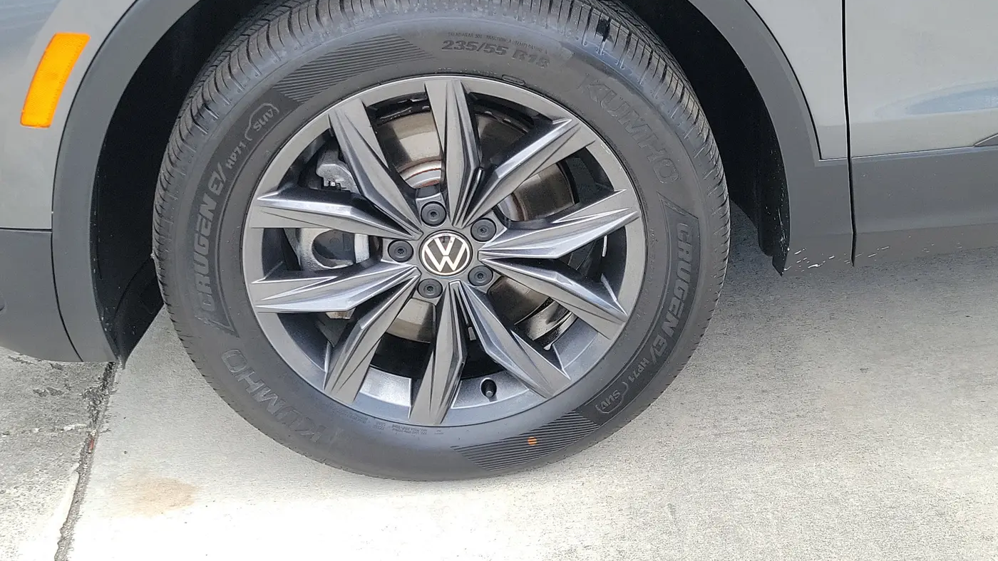 2023 Volkswagen Tiguan SE
