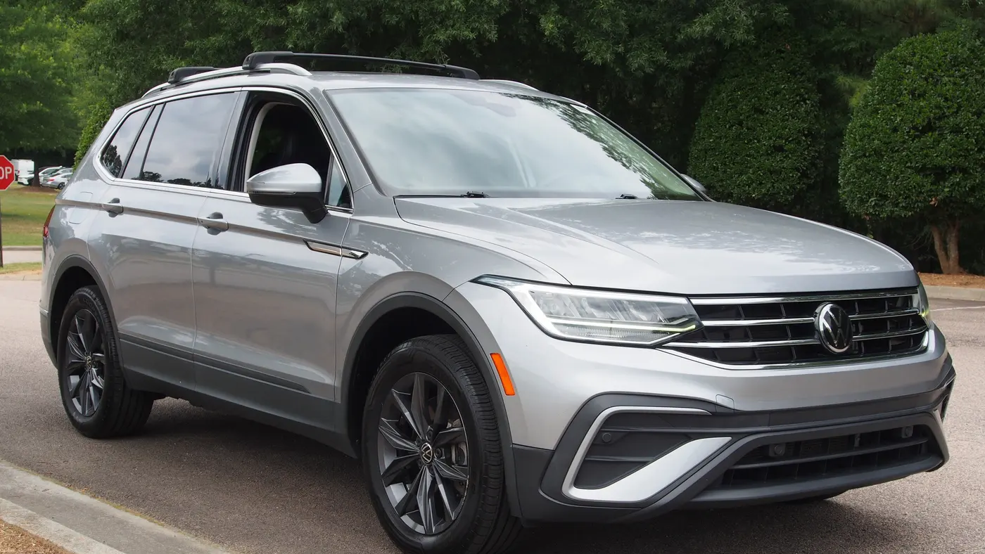 Preowned 2022 Volkswagen Tiguan SE for Sale