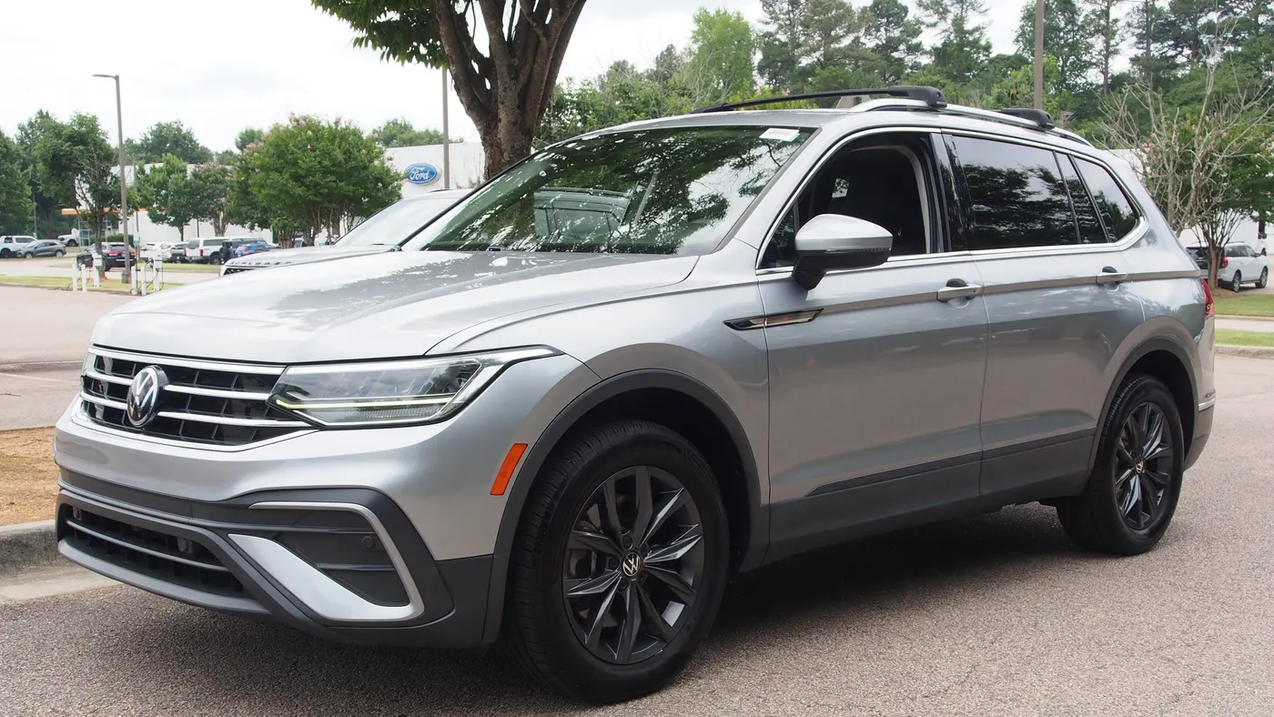 2022 Volkswagen Tiguan SE