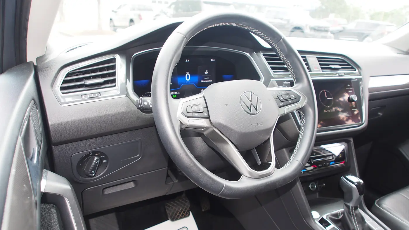 2022 Volkswagen Tiguan SE