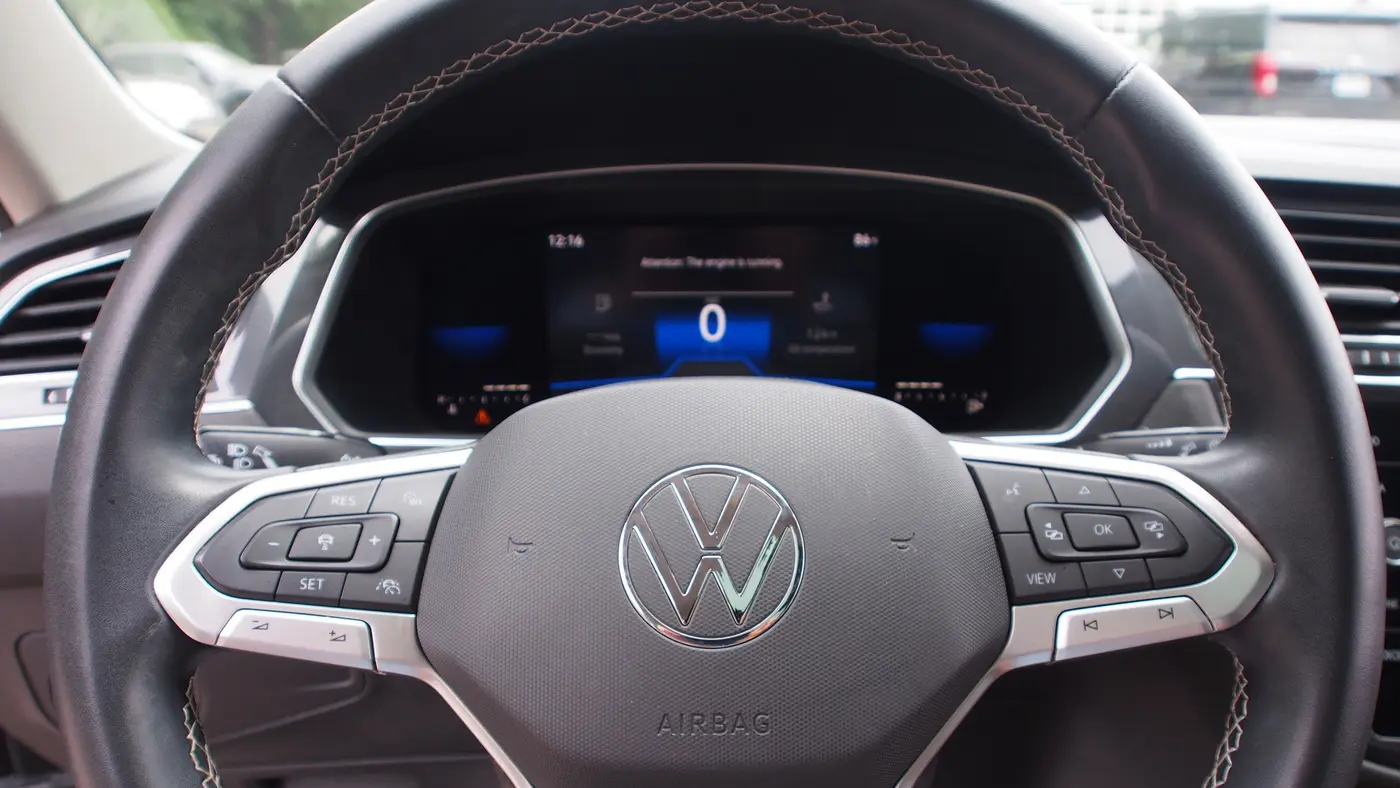2022 Volkswagen Tiguan SE