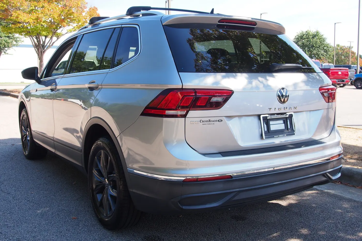 2022 Volkswagen Tiguan - $19,484