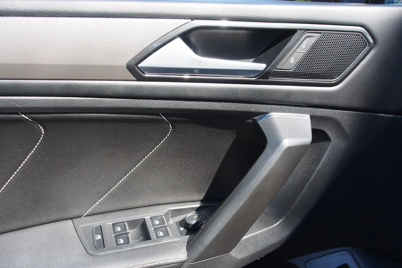 2022 Volkswagen Tiguan - $19,484