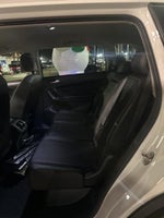 2022 Tiguan Thumbnail 7