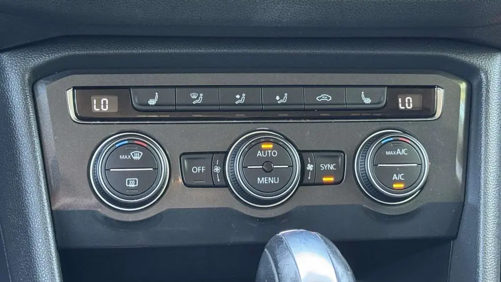 2018 Volkswagen Tiguan 2.0T SE