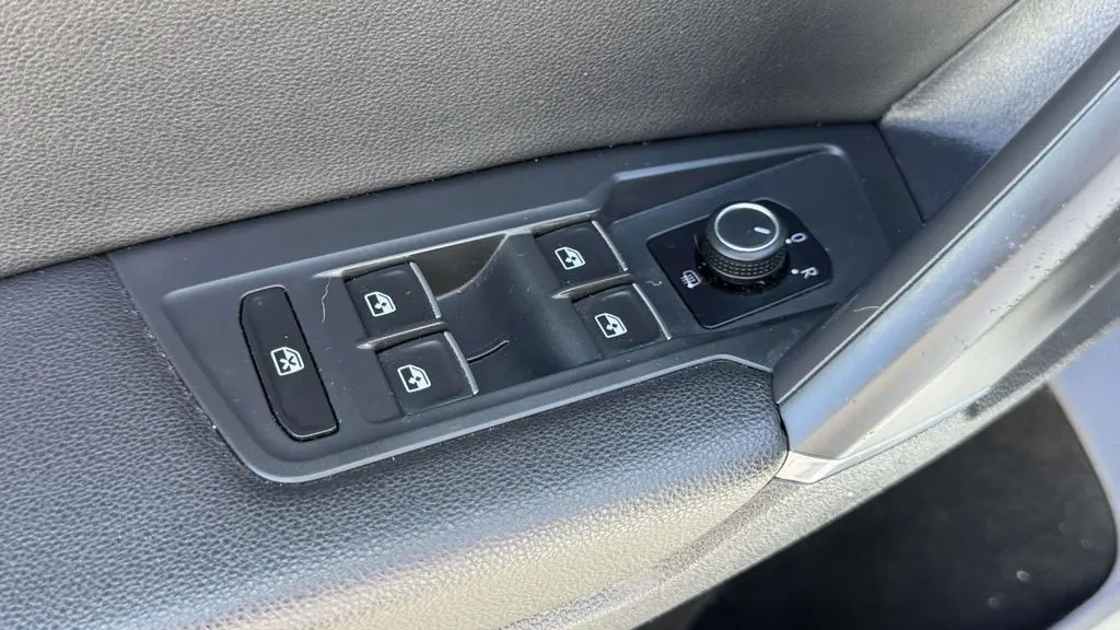 2018 Volkswagen Tiguan 2.0T SE