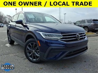 2022 Volkswagen Tiguan with Atlantic Blue Metallic Exterior