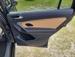 2022 Tiguan Thumbnail 32