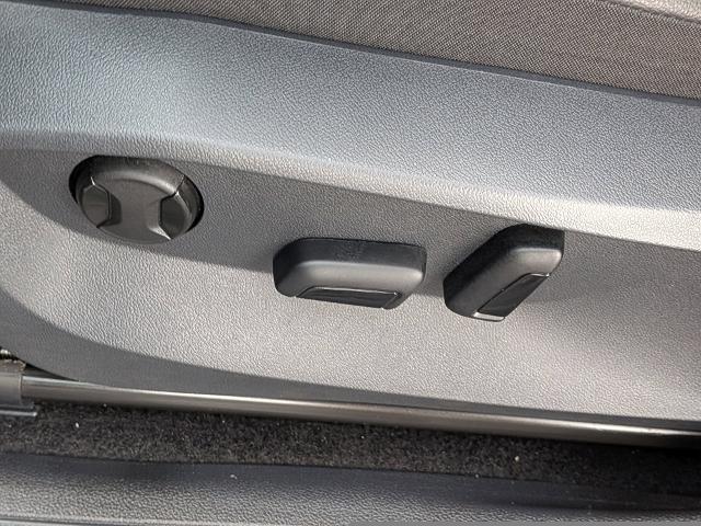 2024 Volkswagen Tiguan - $21,553