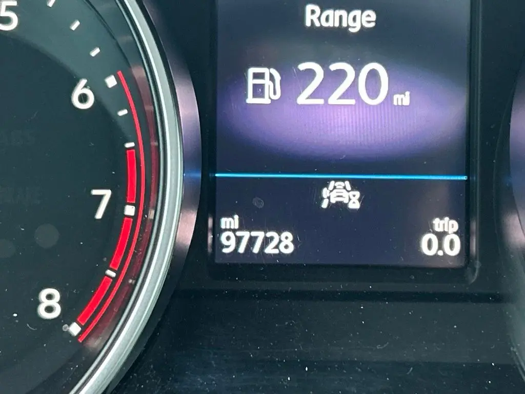 2021 Volkswagen Tiguan - $13,823