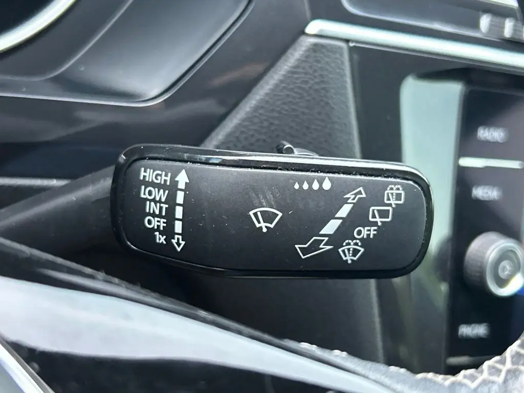 2021 Volkswagen Tiguan - $13,823
