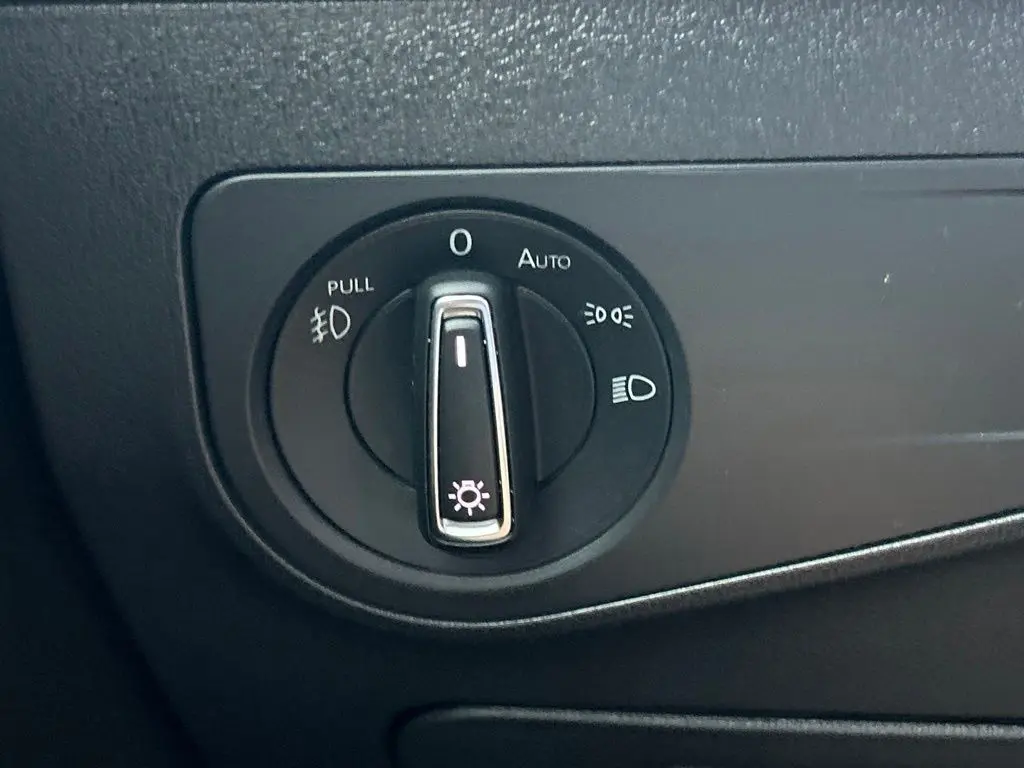 2021 Volkswagen Tiguan - $13,823
