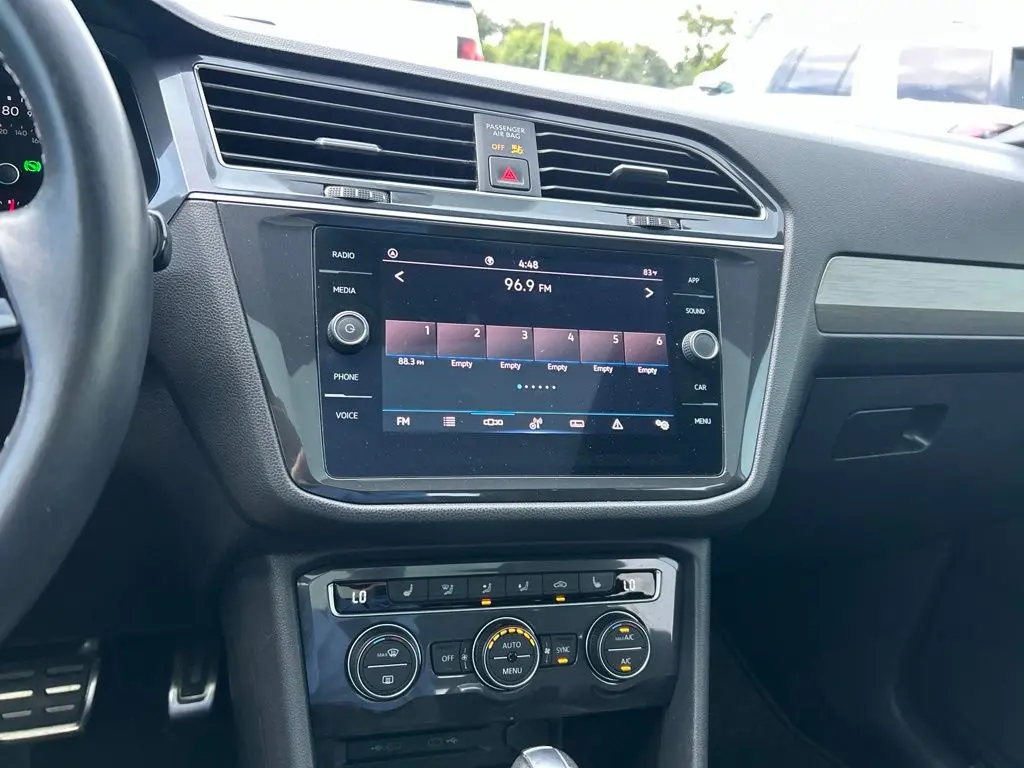 2021 Volkswagen Tiguan - $13,823