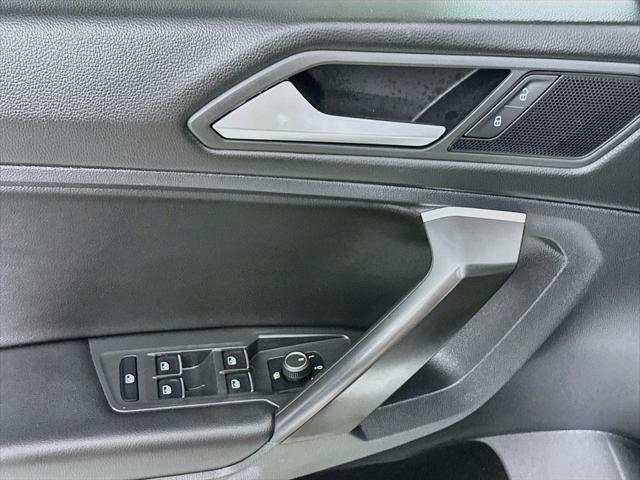 2021 Volkswagen Tiguan - $14,579