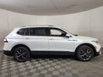 2023 Tiguan Thumbnail 8