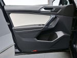 2018 Tiguan Thumbnail 9