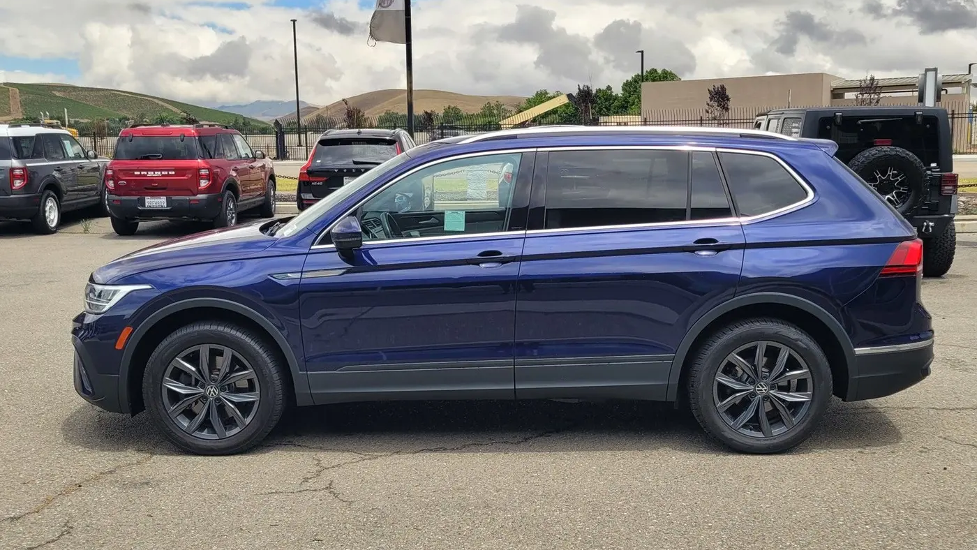 2022 Volkswagen Tiguan SE