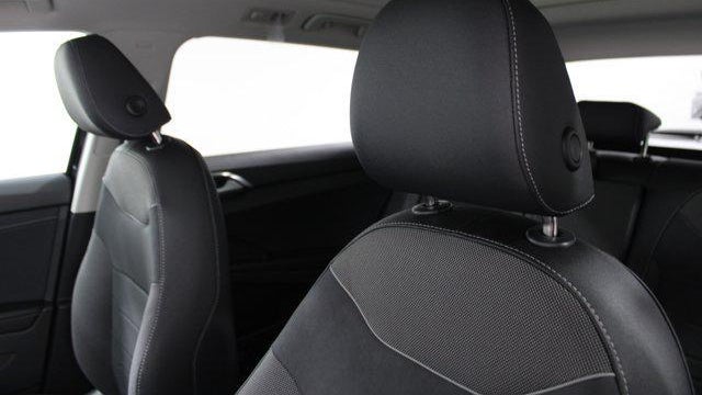 2026 Volkswagen Taos SE Black