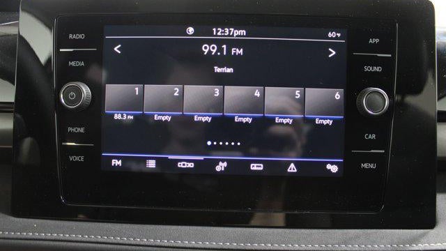 2026 Volkswagen Taos SE Black