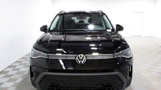 2026 Volkswagen Taos SE Black