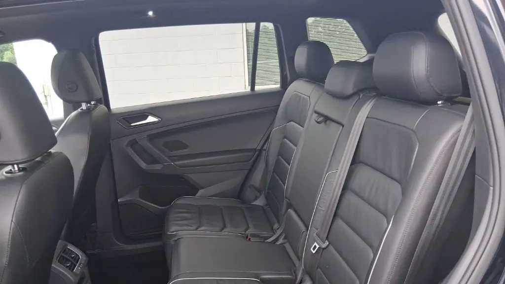2018 Volkswagen Tiguan 2.0T SEL Premium 4Motion
