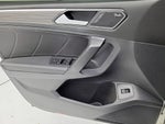 2022 Tiguan Thumbnail 12