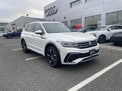 Photo of a 2023 Volkswagen Tiguan AWD SEL R-LINE 4motion 4DR SUV for sale