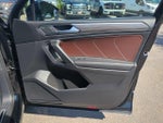 2023 Tiguan Thumbnail 38