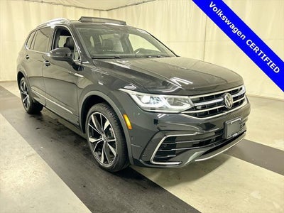 Photo of a 2024 Volkswagen Tiguan AWD SEL R-LINE 4motion 4DR SUV for sale