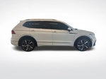 2024 Tiguan Thumbnail 4