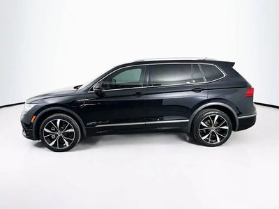 Photo of a 2022 Volkswagen Tiguan AWD SEL R-LINE 4motion 4DR SUV for sale