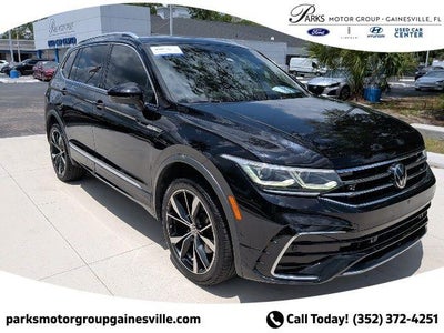 Photo of a 2022 Volkswagen Tiguan AWD SEL R-LINE 4motion 4DR SUV for sale