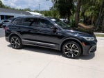 2022 Tiguan Thumbnail 3