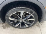 2022 Tiguan Thumbnail 9