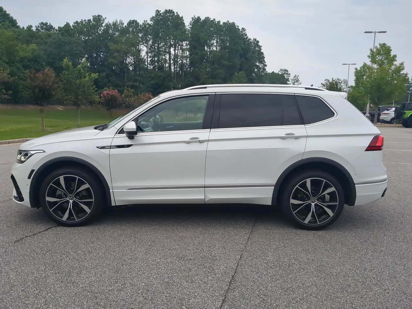 2024 Volkswagen Tiguan - $30,996