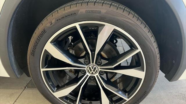 2022 Volkswagen Tiguan SEL R-Line 4Motion