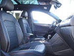 2022 Tiguan Thumbnail 12
