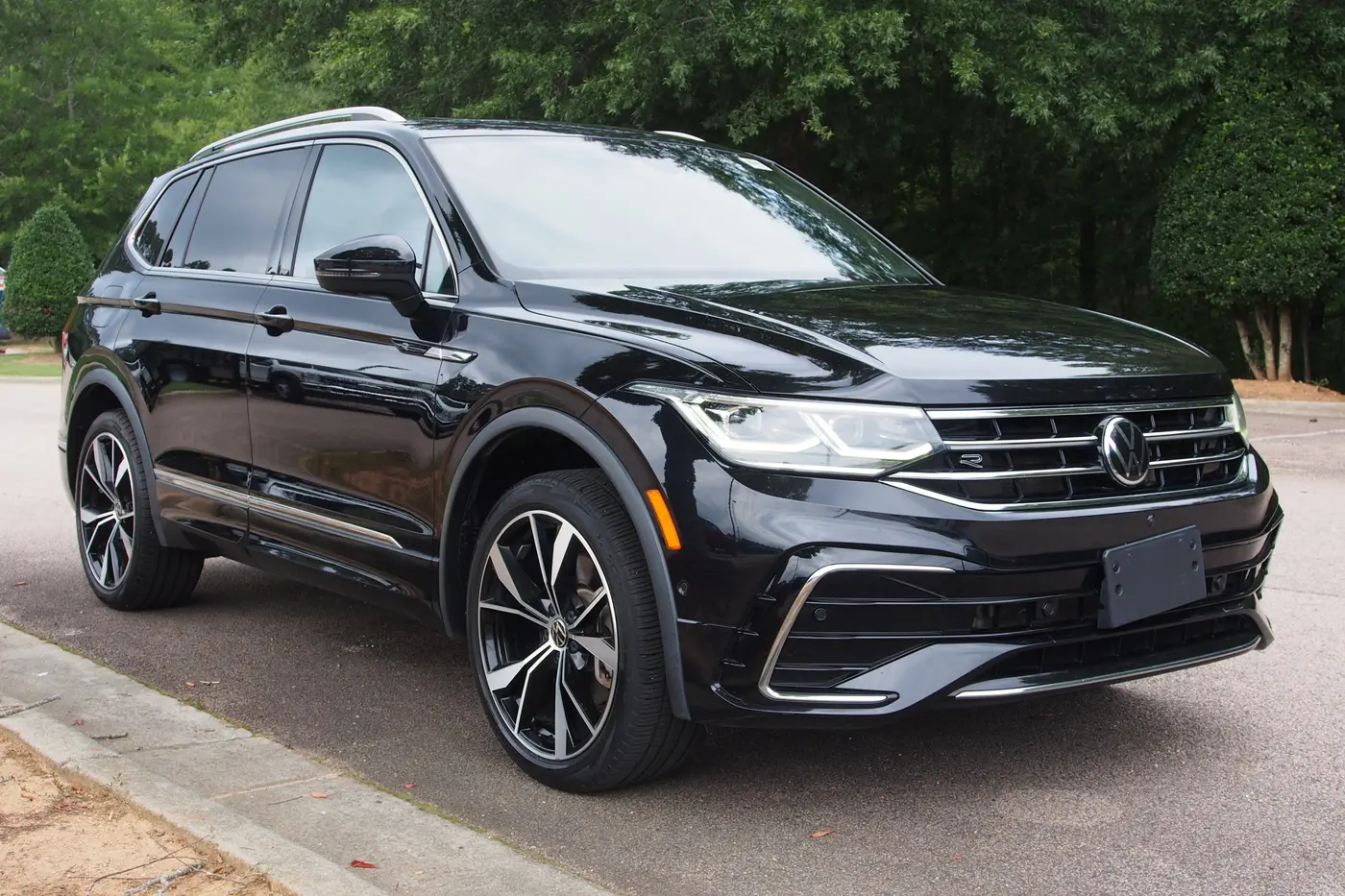 2022 Volkswagen Tiguan - $22,567