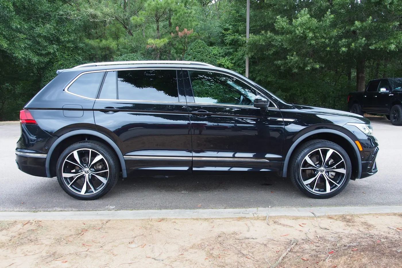2022 Volkswagen Tiguan - $22,567