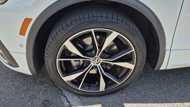 2024 Volkswagen Tiguan SEL R-Line 4Motion