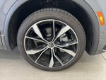 2024 Tiguan Thumbnail 8